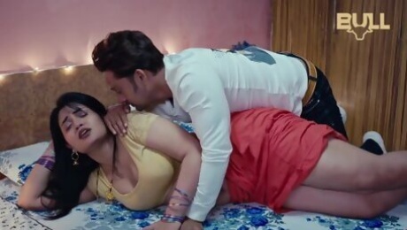 Indian chunky MILF hot sex scene